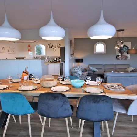 Les Geais - Marevalande Vila